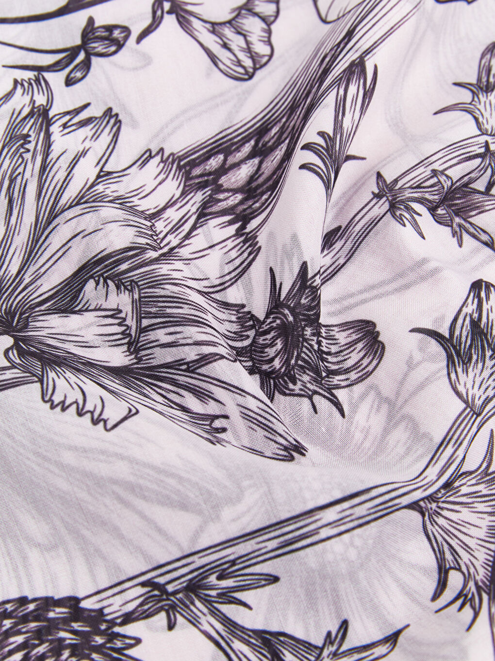 Siyah Desenli Kadın Şal-2