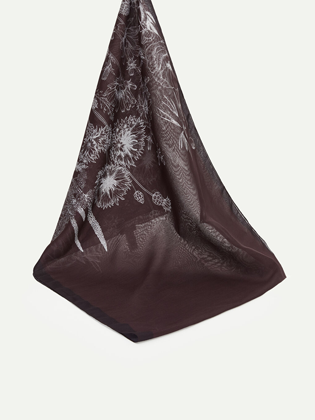 Kahverengi Desenli Kadın Şal