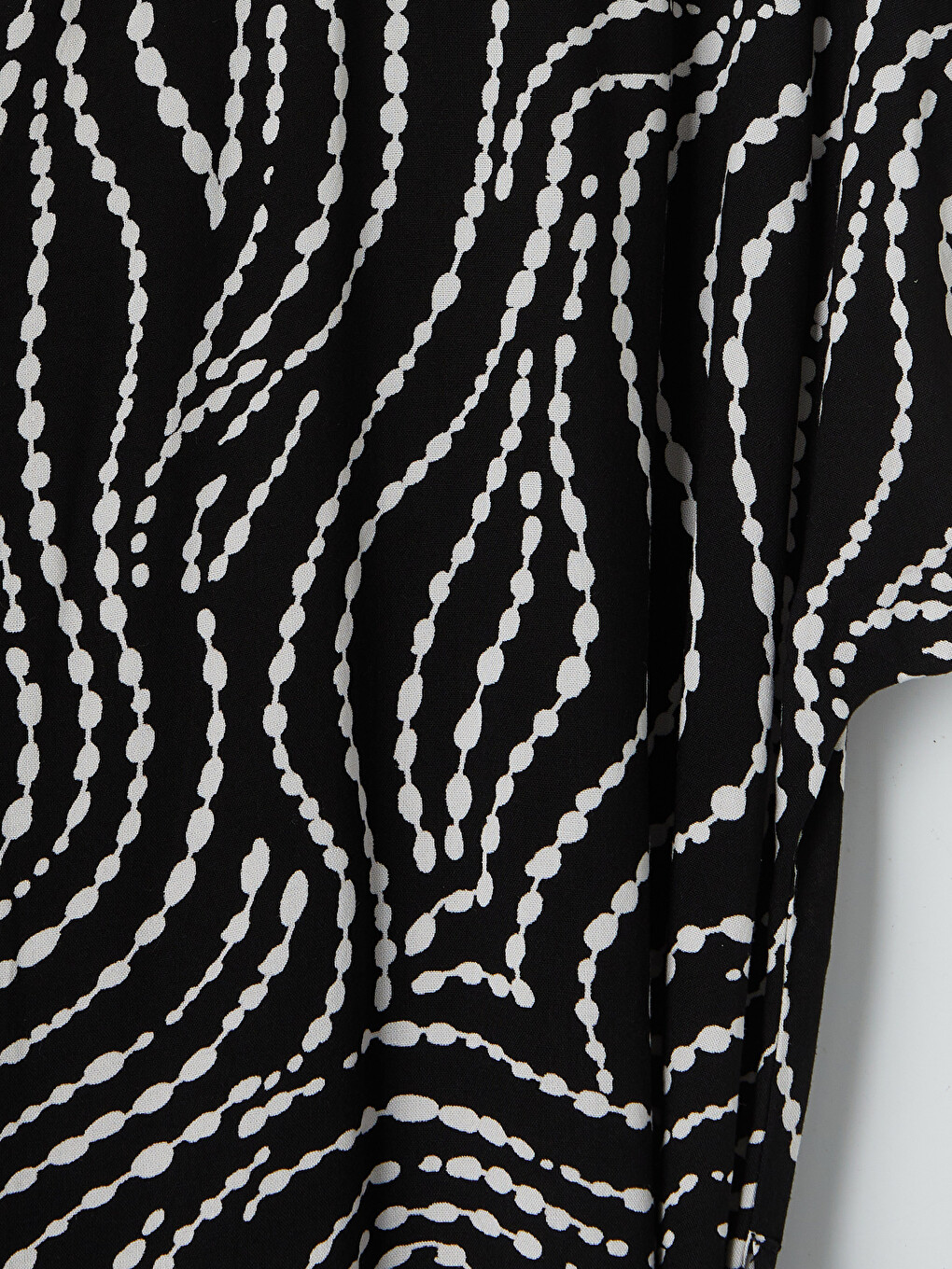 Robe en popeline à motifs à col rond coupe A-6