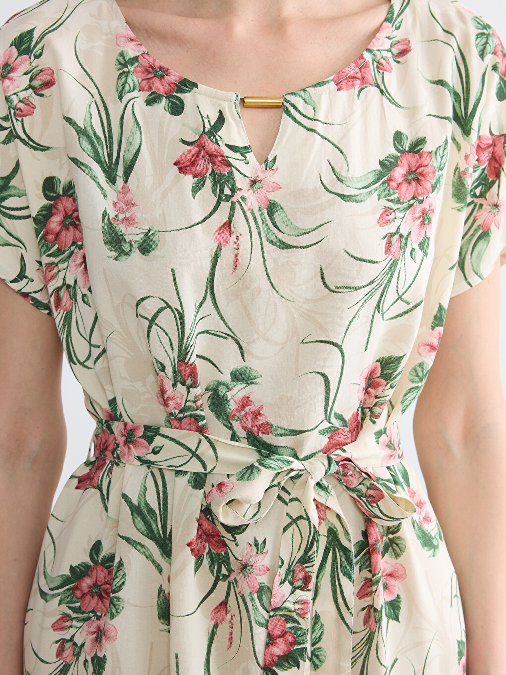 Crew Neck Floral A Form Poplin Dress-2