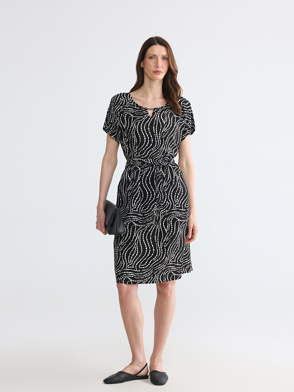 Robe en popeline à motifs à col rond coupe A-1