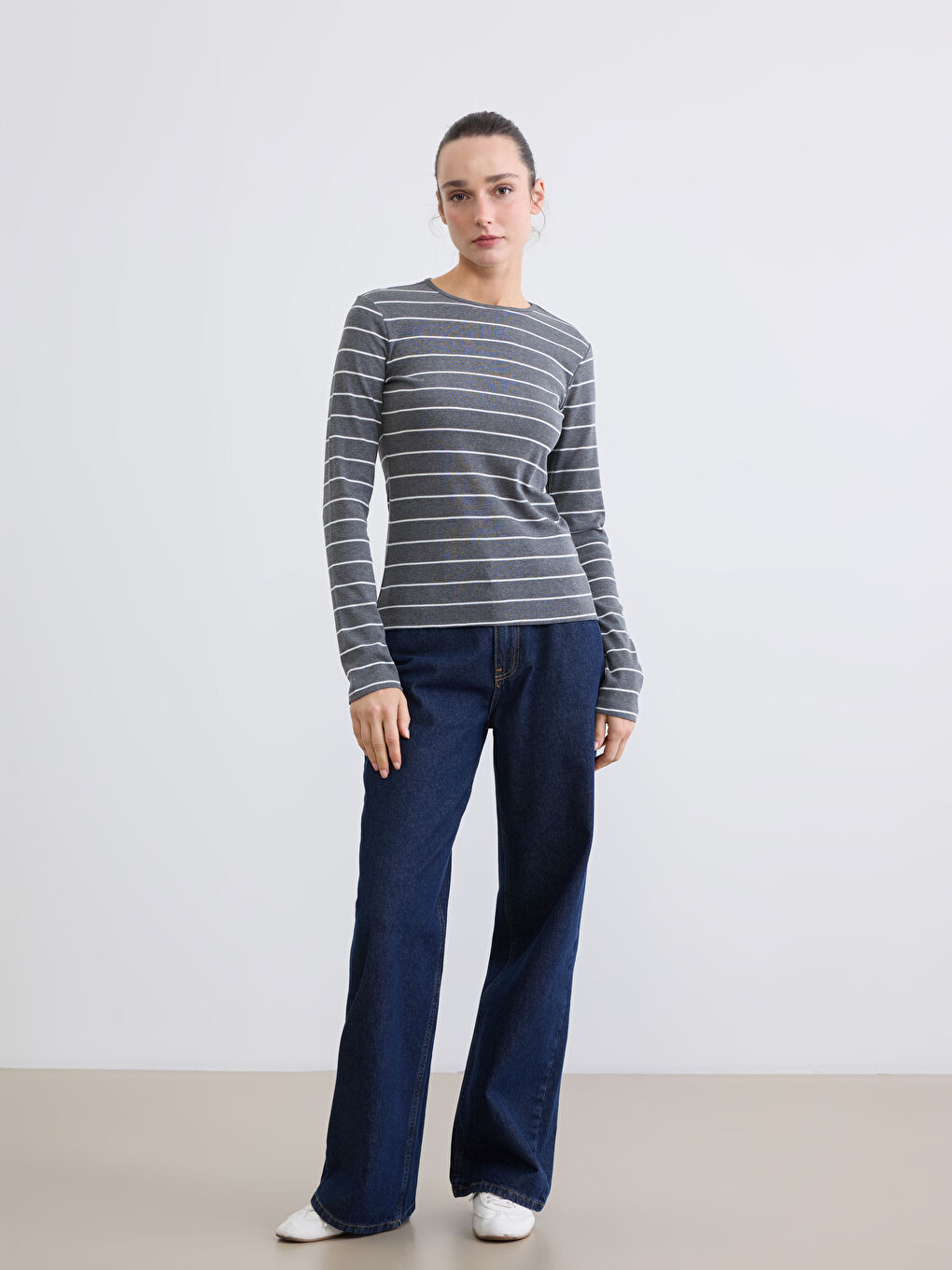 Antrasit Bisiklet Yaka Çizgili Kadın Body-1