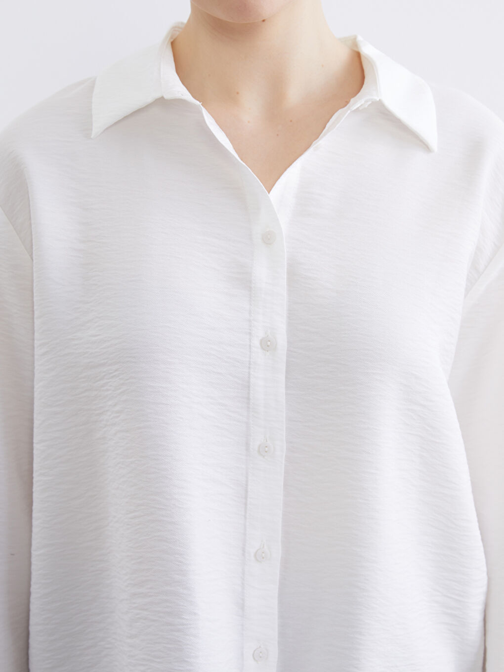 Женщины экрю Рубашка-2