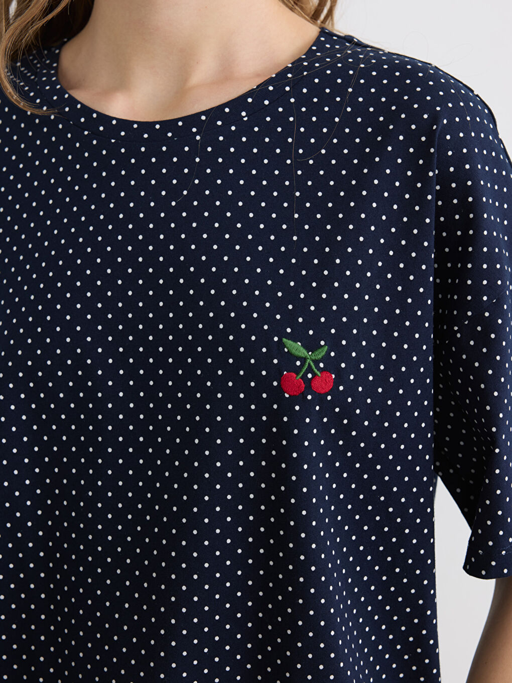 Lacivert Bisiklet Yaka Puantiyeli Kadın Şortlu Pijama Takımı-2