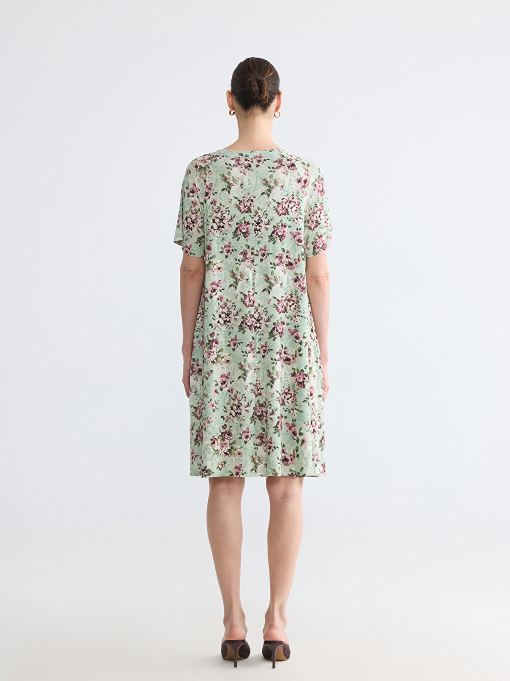 Crew Neck Floral A-line Dress-3