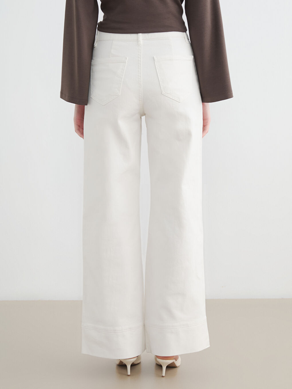 Ekru Yüksek Bel Wideleg Kadın Jean Pantolon-4