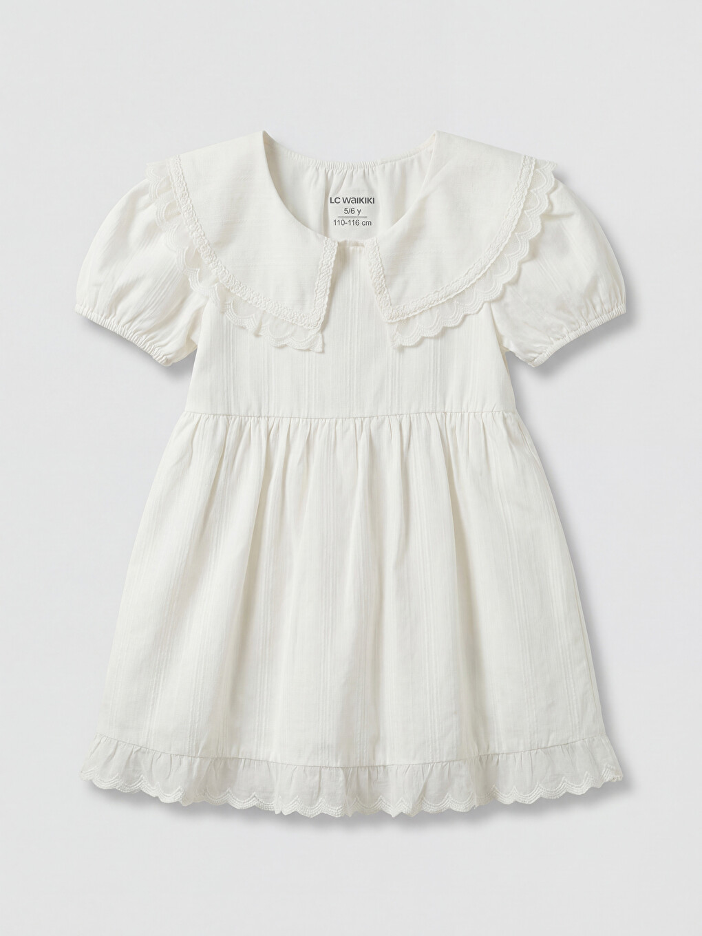 Mädchenkleid mit Peter-Pan-Kragen und Spitzendetails