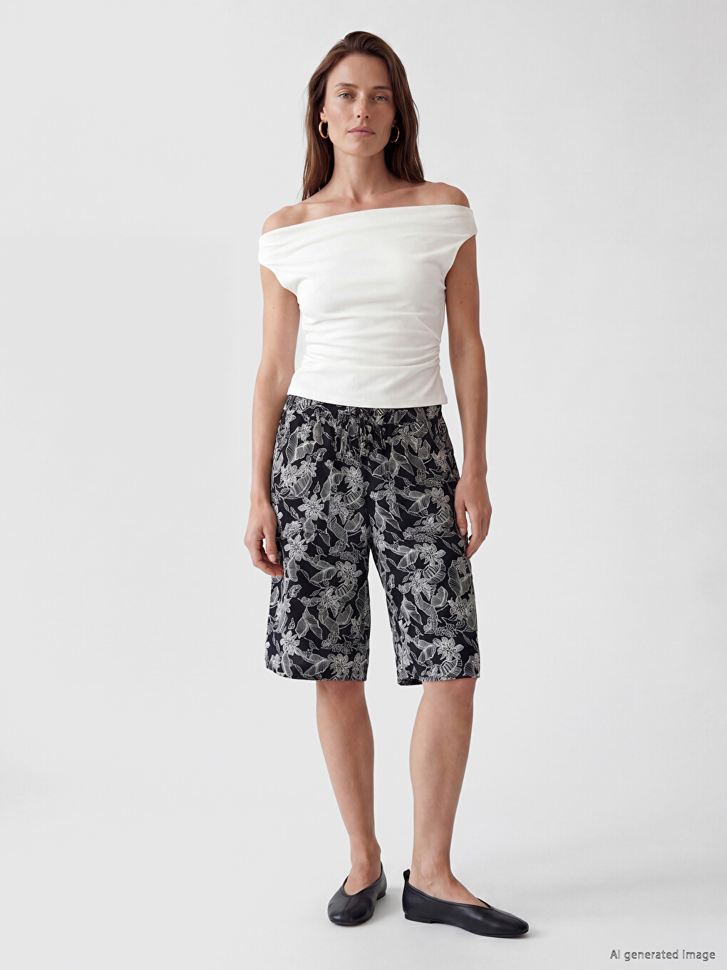 Elastic Waist Patterned Women's Shorts