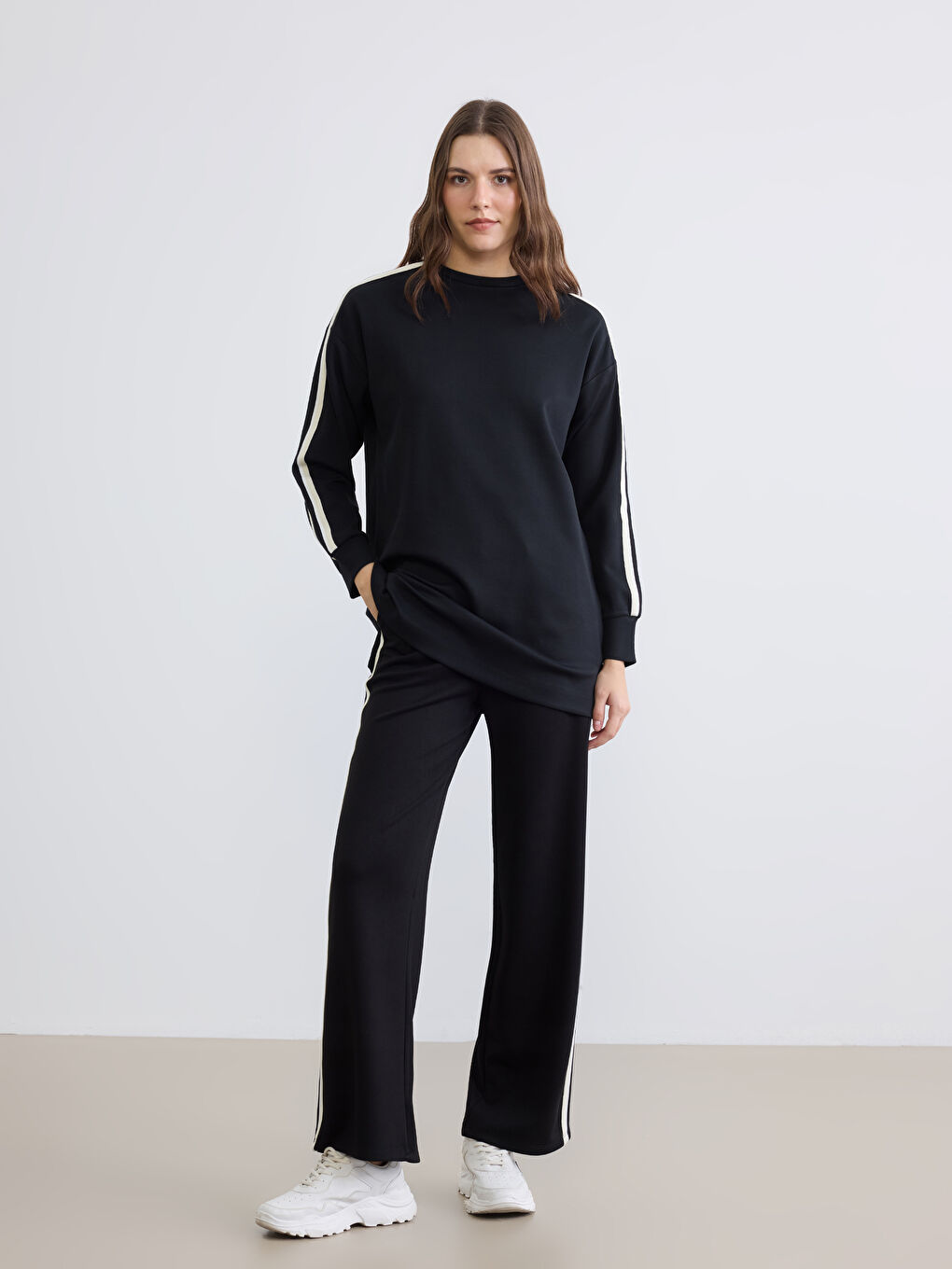 Crew Neck Oversize Women's Sweatshirt Tunic-1