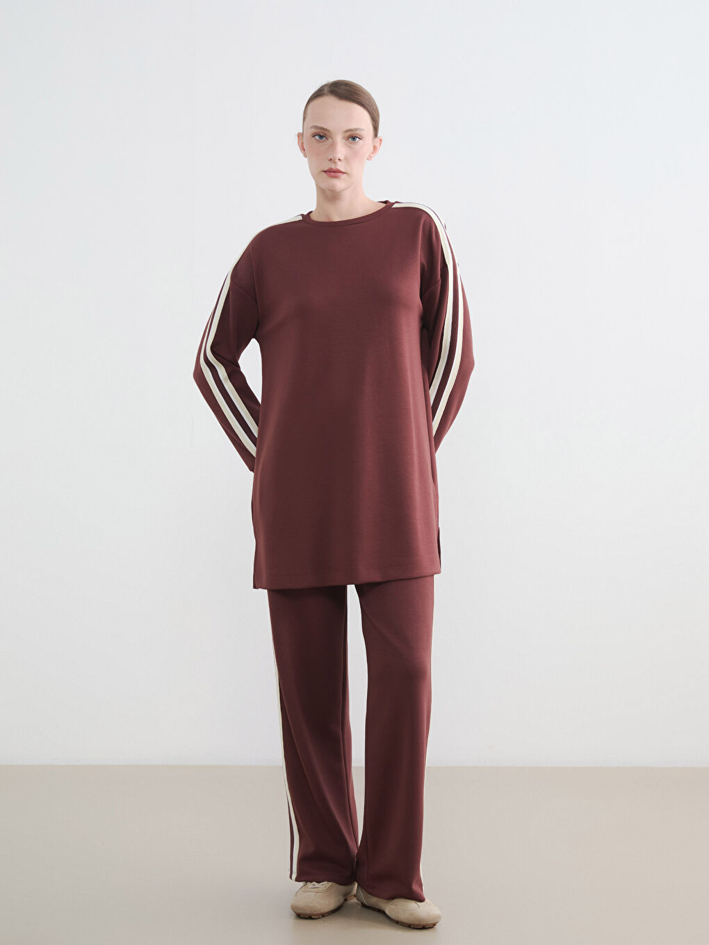 Sweatshirt-Tunika mit Rundhalsausschnitt in Oversize für Damen-1