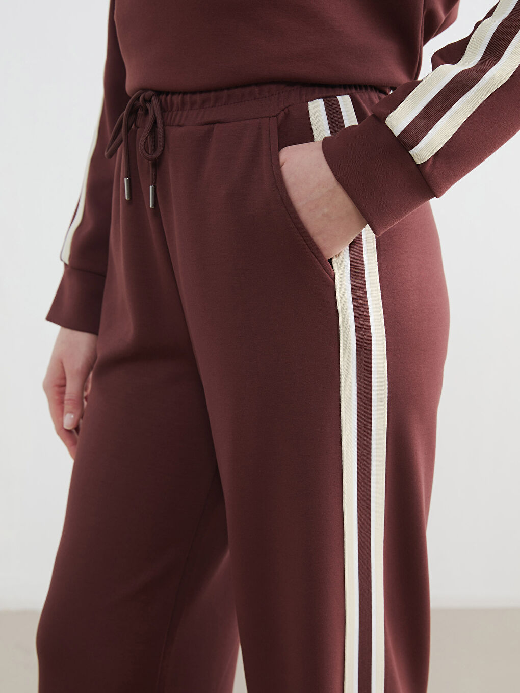 Elastic Waist Soft Touch Women's Sweatpants-5