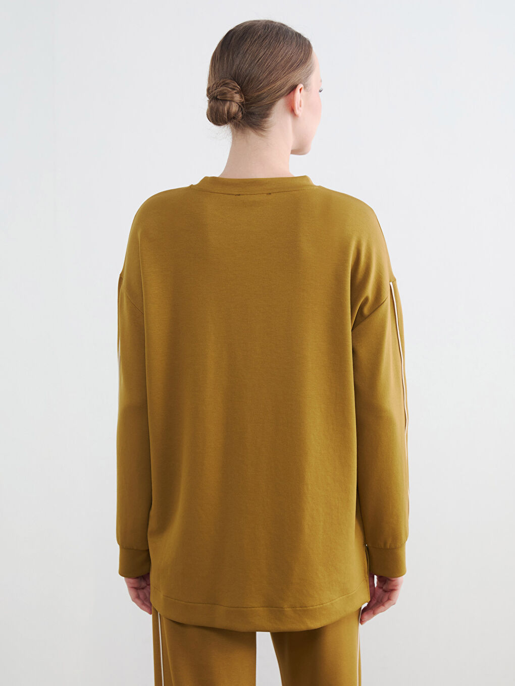 Women's Crew Neck Soft Touch Sweatshirt-7