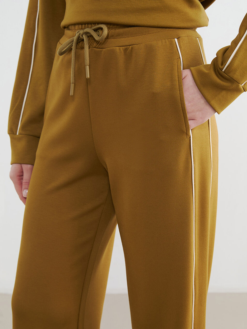 بنطال رياضي-2