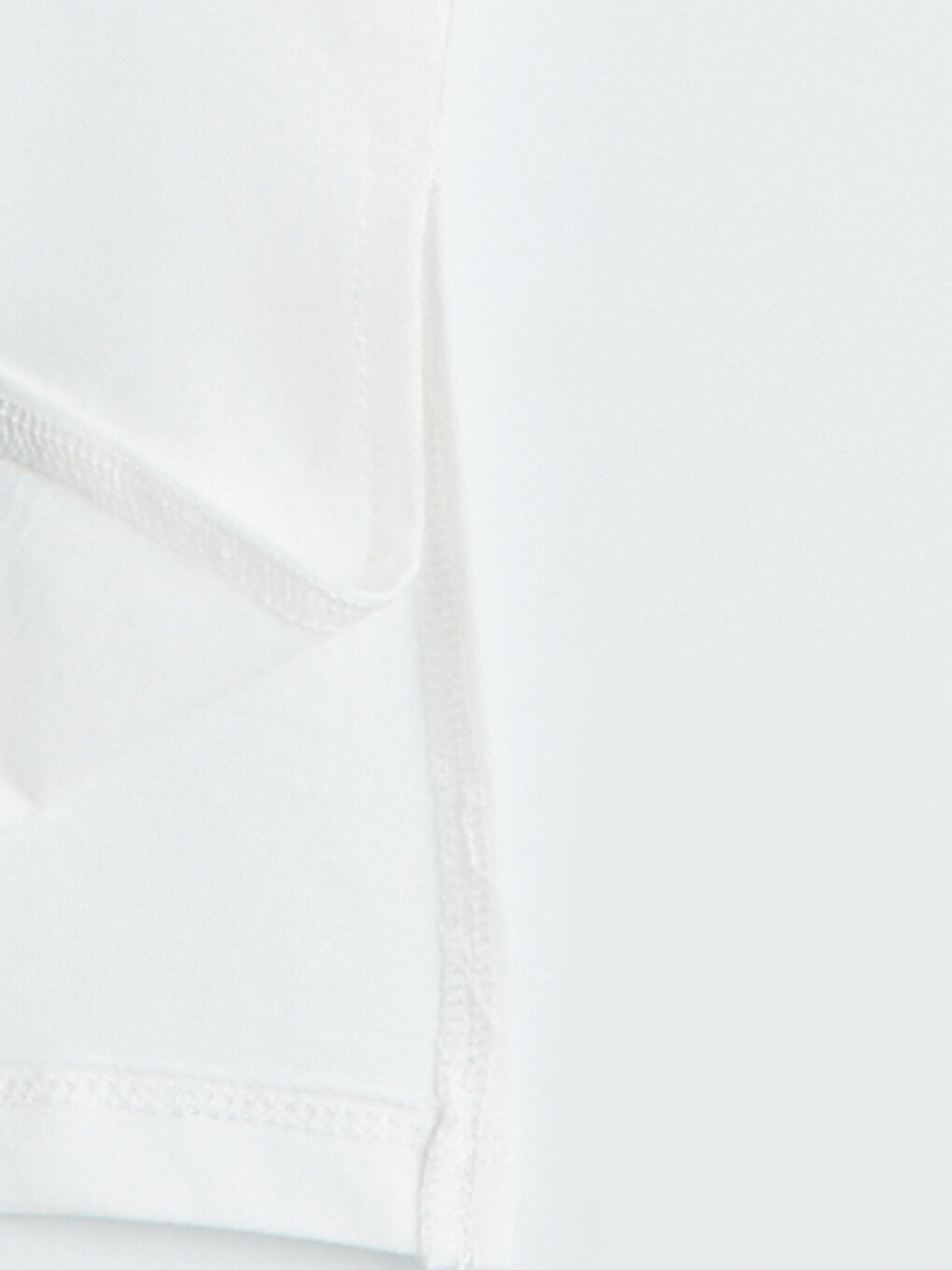 Ekru Bisiklet Yaka Kadın Tişört-3