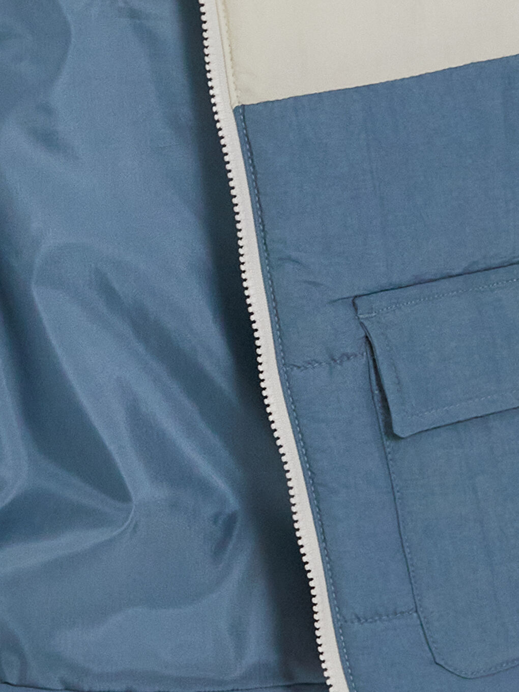 İndigo Erkek Çocuk Kapüşonlu Şişme Yelek-3