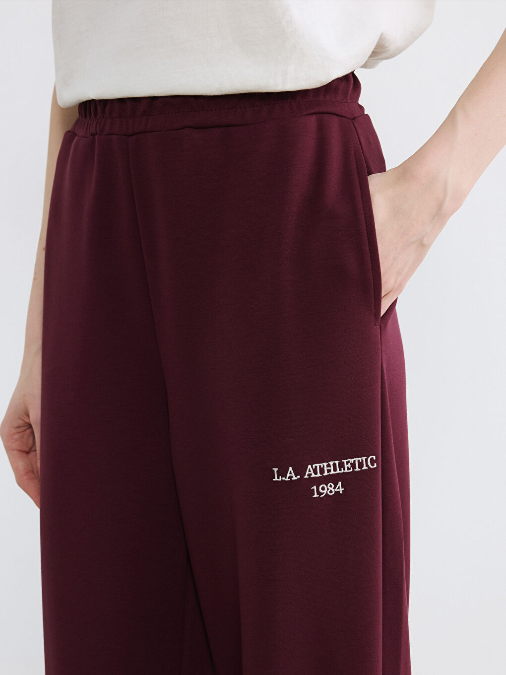 L.A. Athletic Embroidered Soft Touch Women's Sweatpants-2