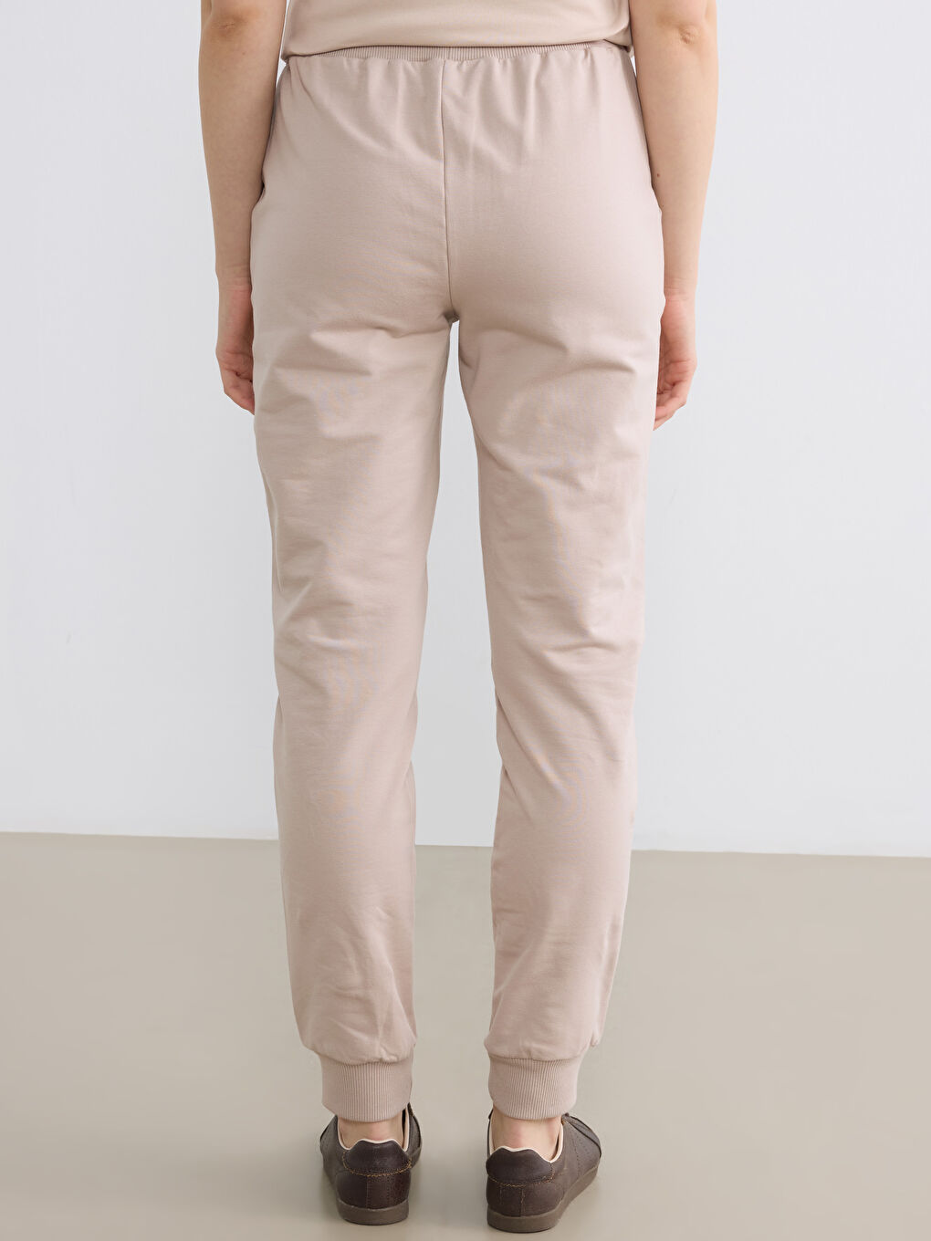 Bej Beli Lastikli Kadın Jogger Eşofman Altı-3