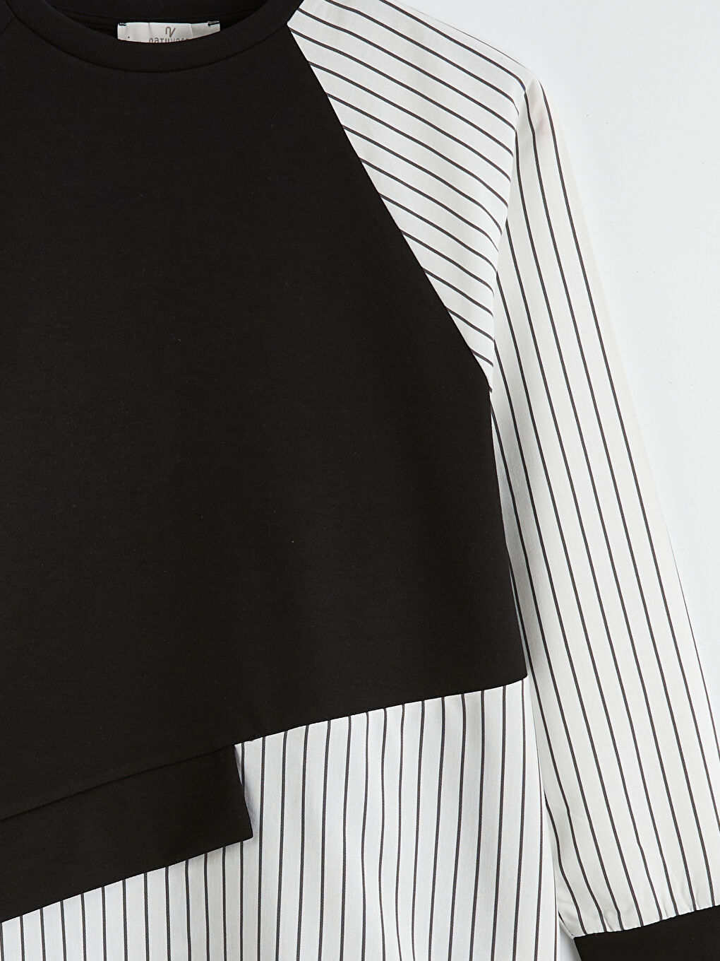 Siyah Bisiklet Yaka Çizgili Kadın Sweatshirt Tunik-1