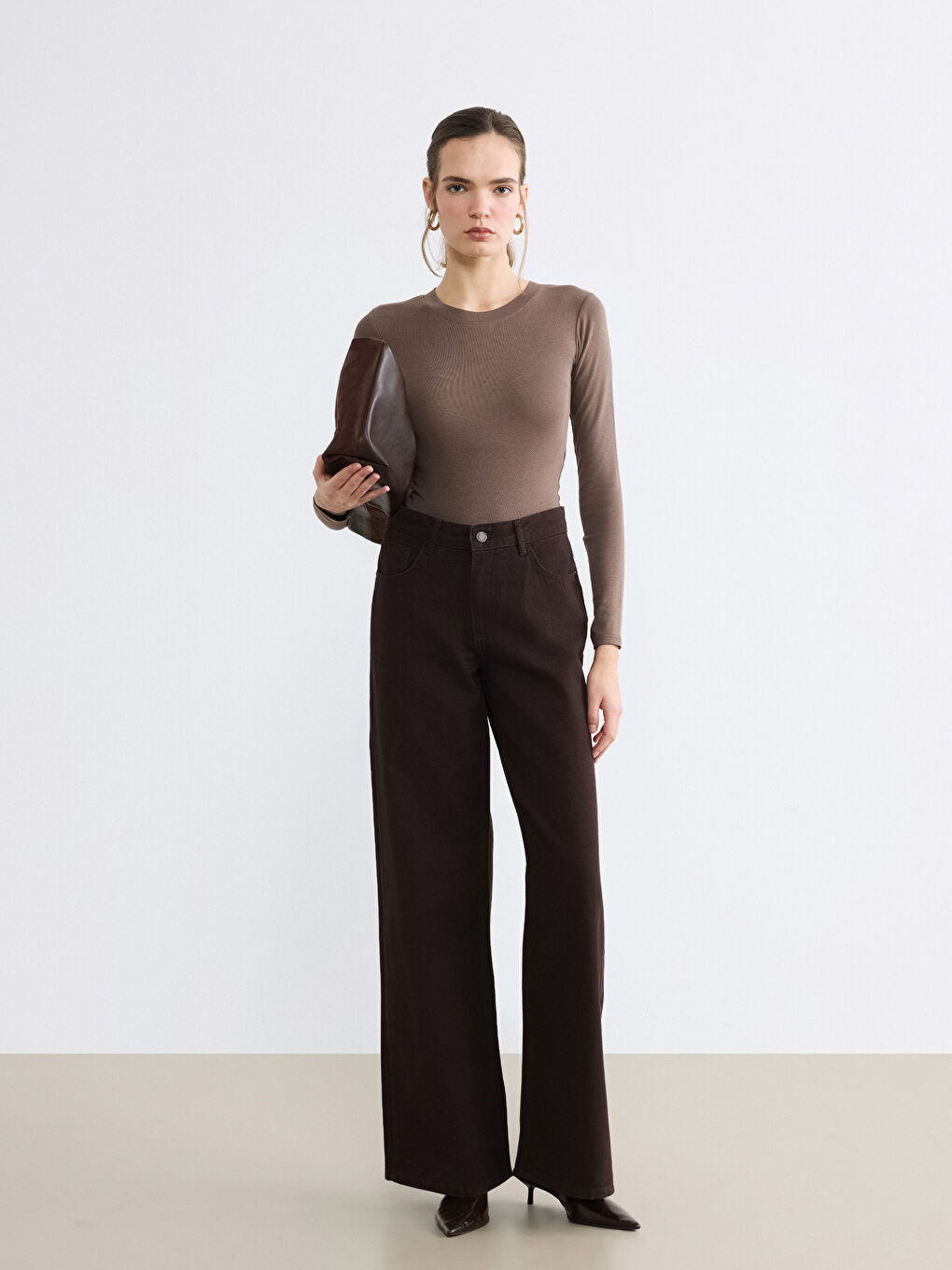 Žena SMEĐA Traperice