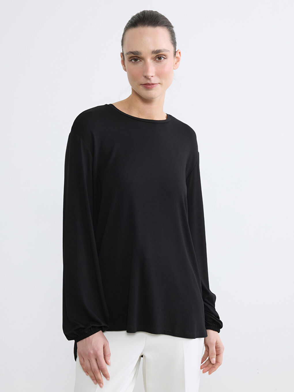 Siyah Bisiklet Yaka Balon Kollu Oversize Bluz