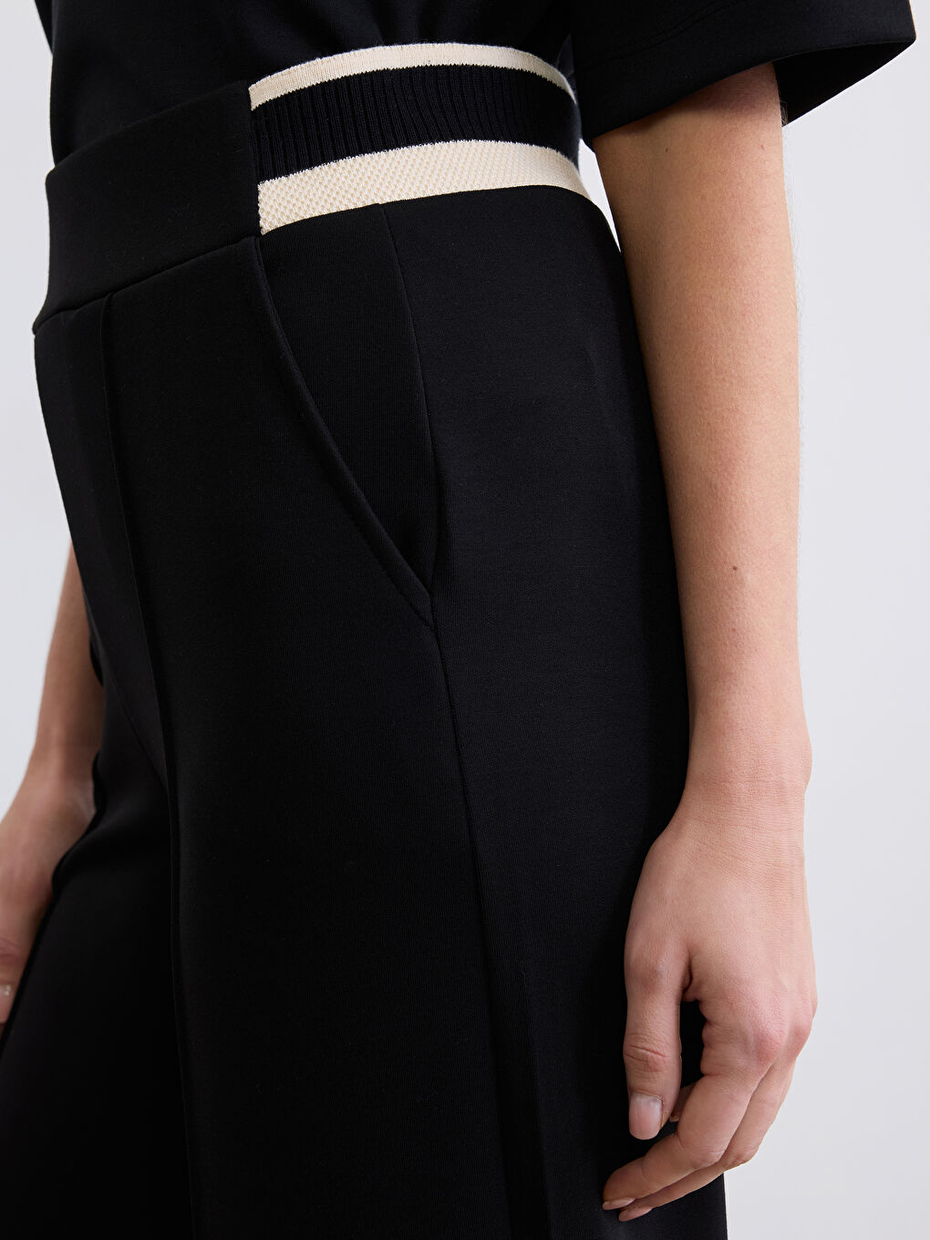 Серпімді белдікті жұмсақ жанасымды әйелдерге арналған спорт шалбары-2