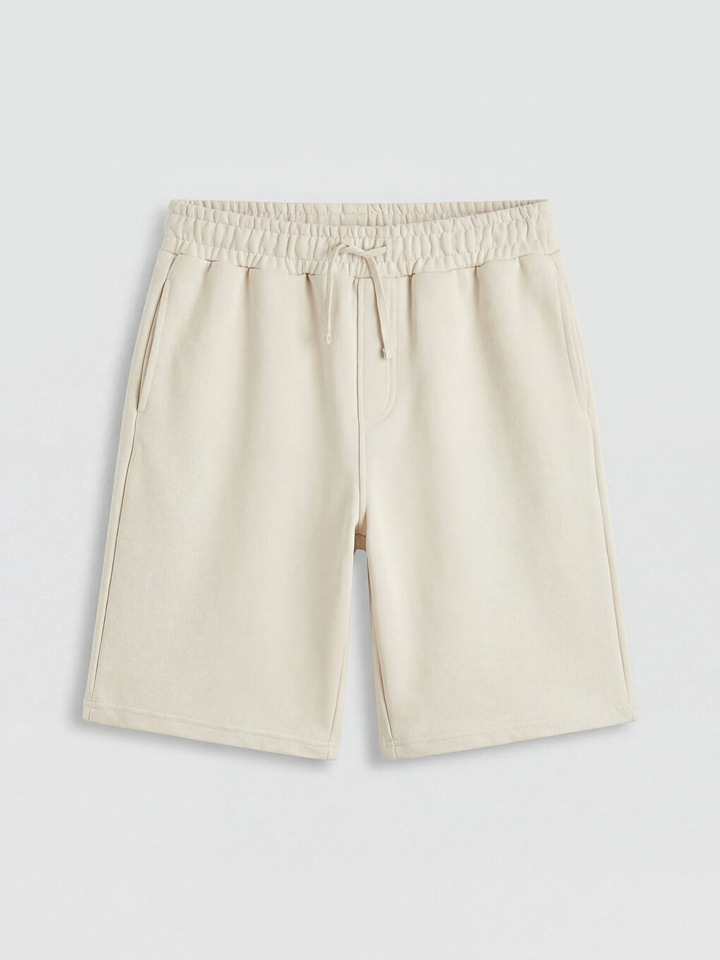 Bej Rahat Kalıp Erkek Şort