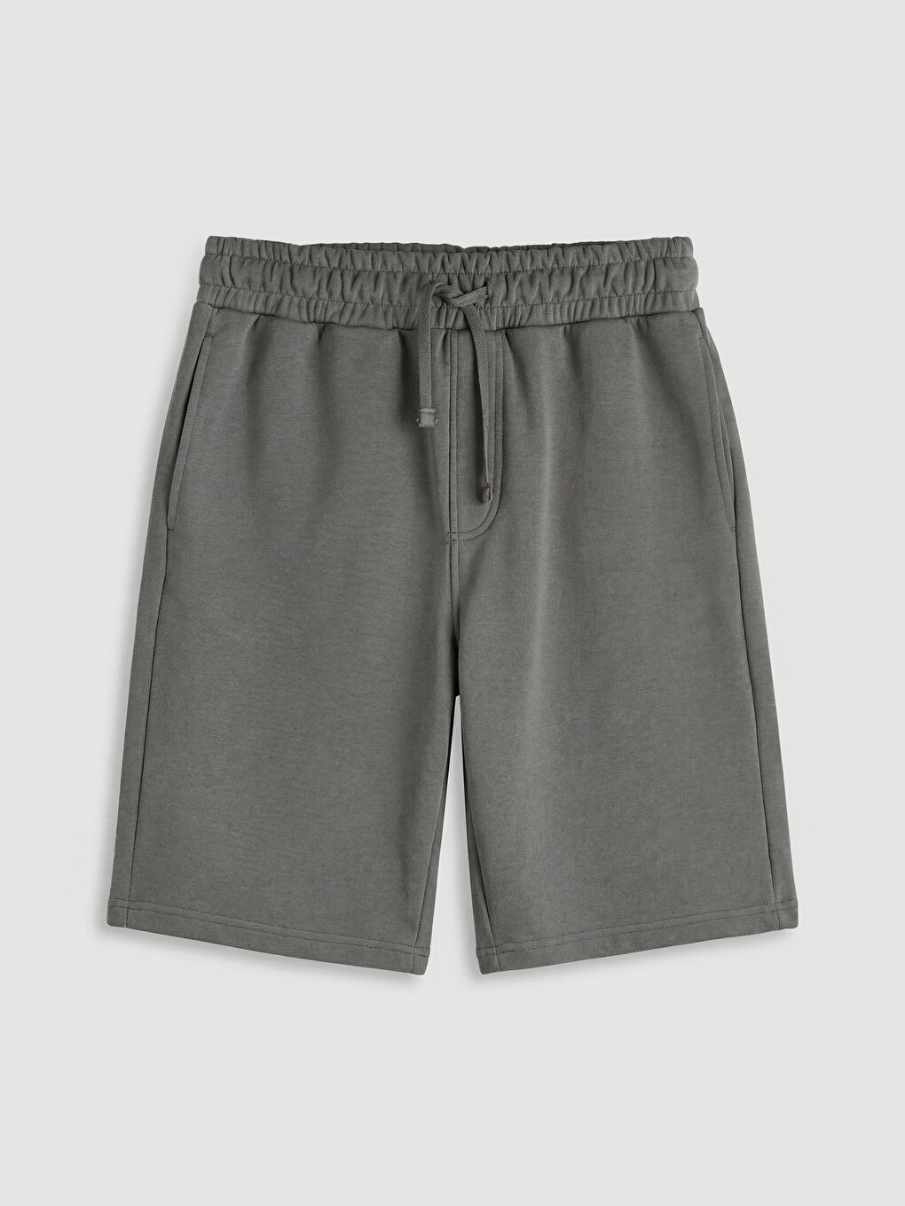 Gri Rahat Kalıp Erkek Şort