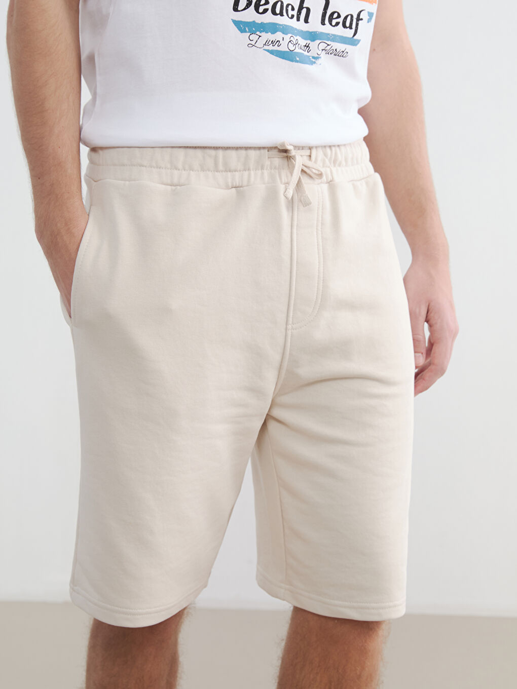 Bej Rahat Kalıp Erkek Şort-2