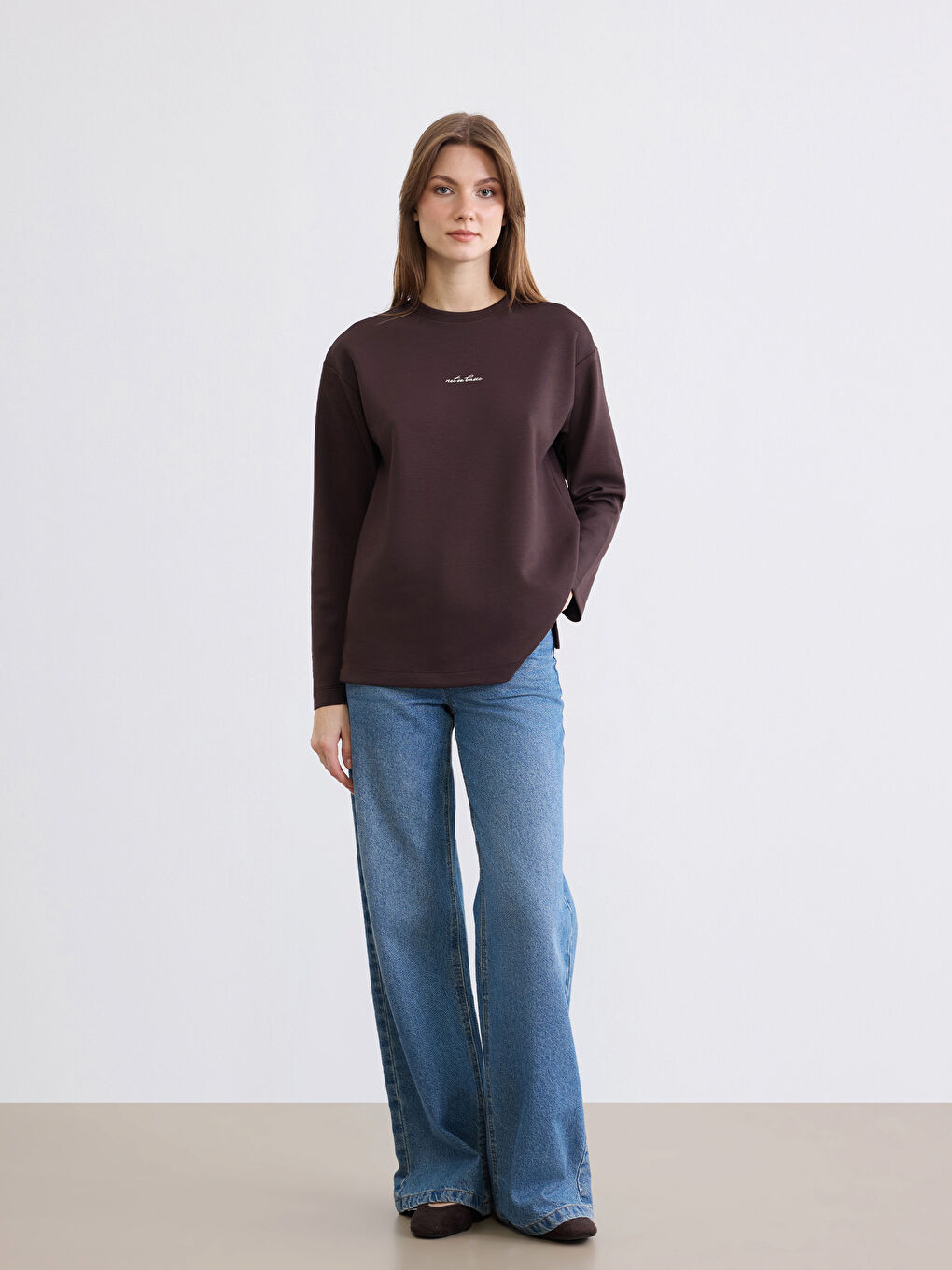 Kahverengi Bisiklet Yaka Baskılı Soft Touch Kadın Sweatshirt-1