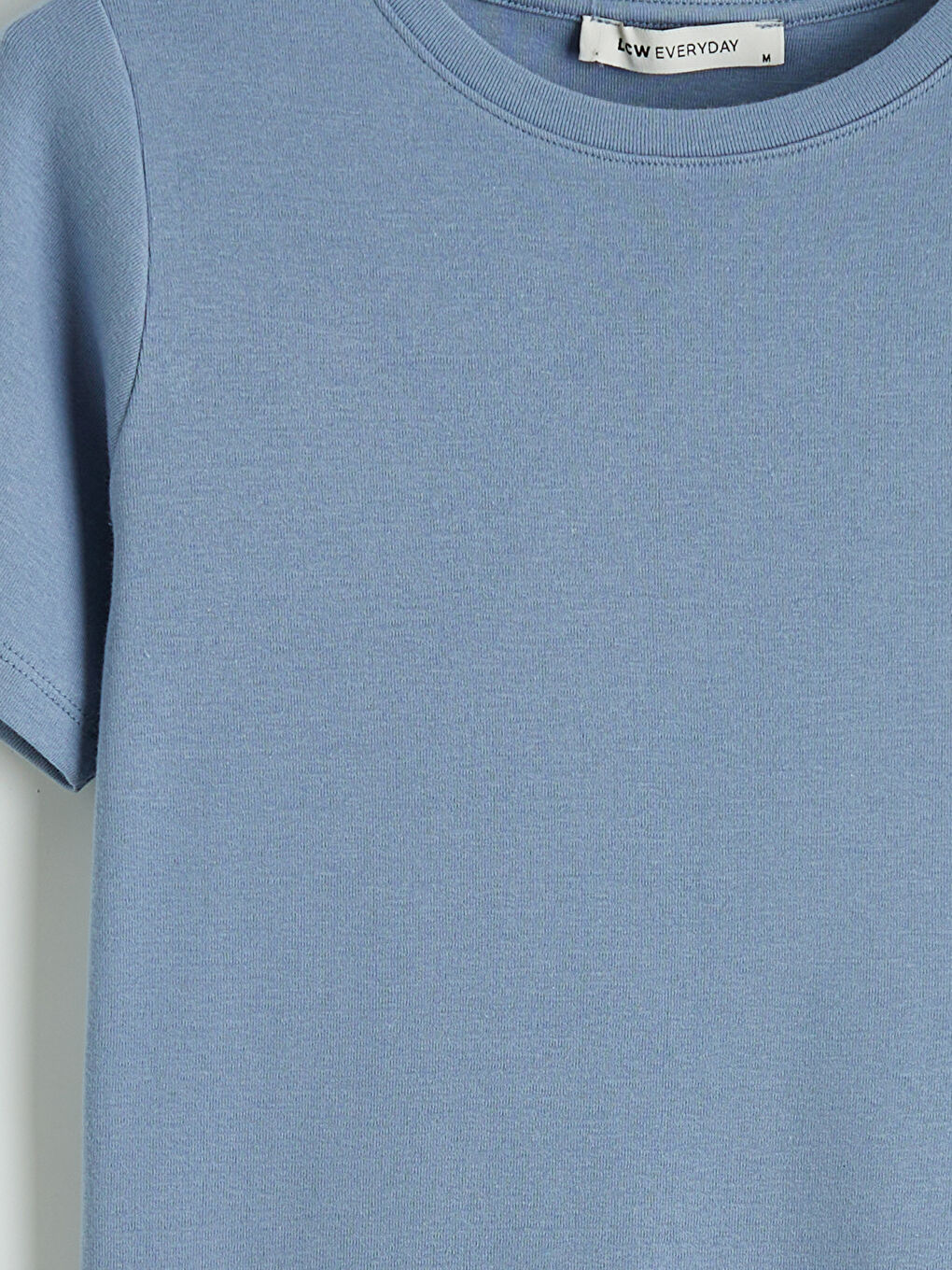 Дамска тениска с обло деколте-5