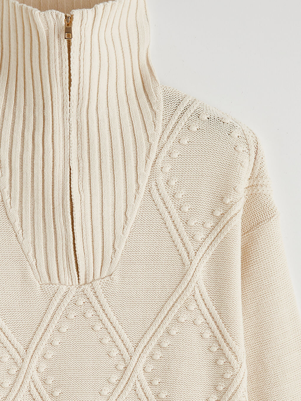 Bej Polo Yaka Baklava Desenli Kadın Triko Tunik-5