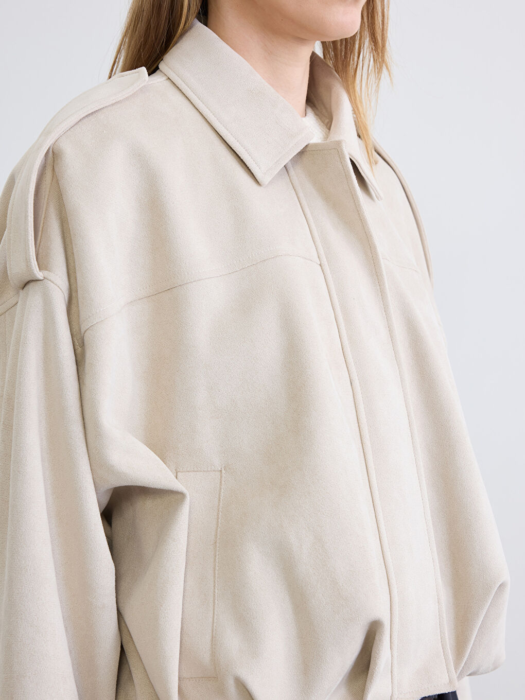 Bej Gömlek Yaka Kadın Süet Görünümlü Ceket-3