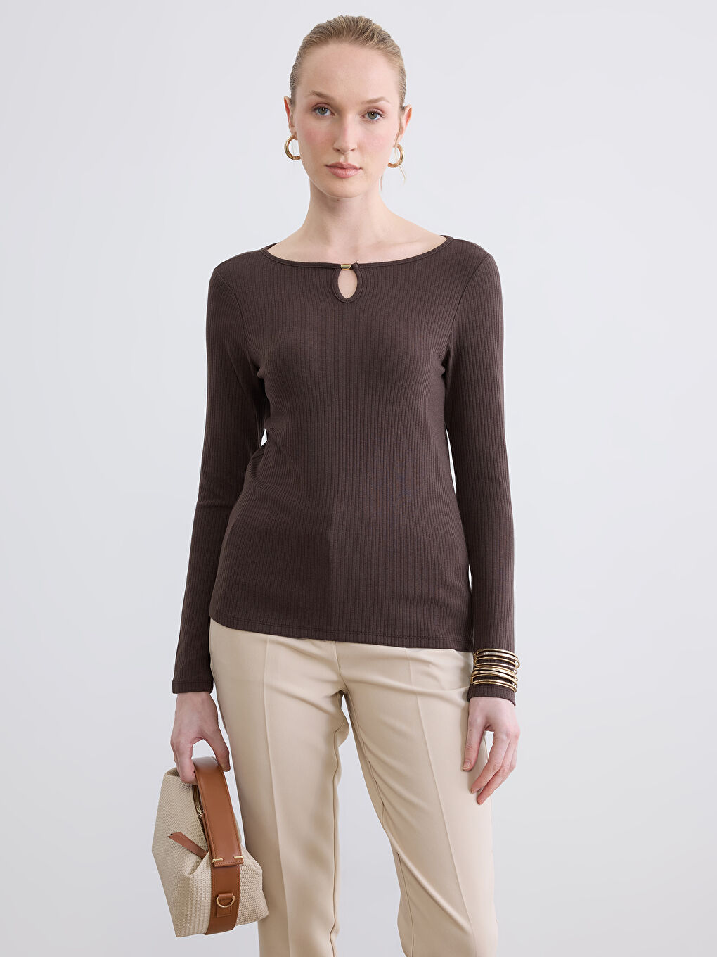 Kahverengi Bisiklet Yaka Kadın Body