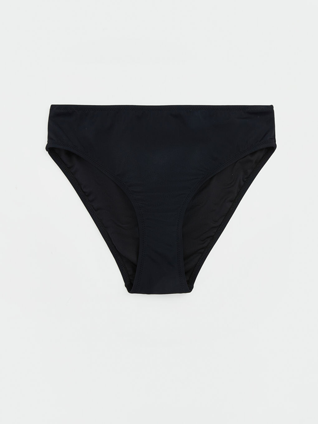 Siyah Kadın Bikini Altı