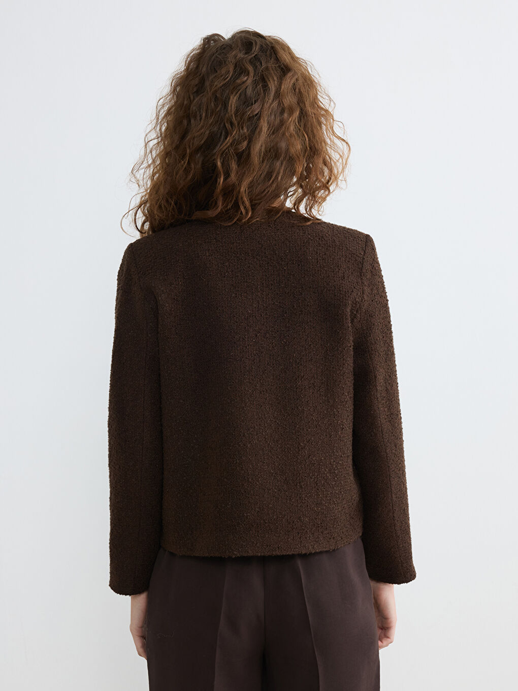 Jachetă pentru femei cu guler rotund din amestec de lână.-3