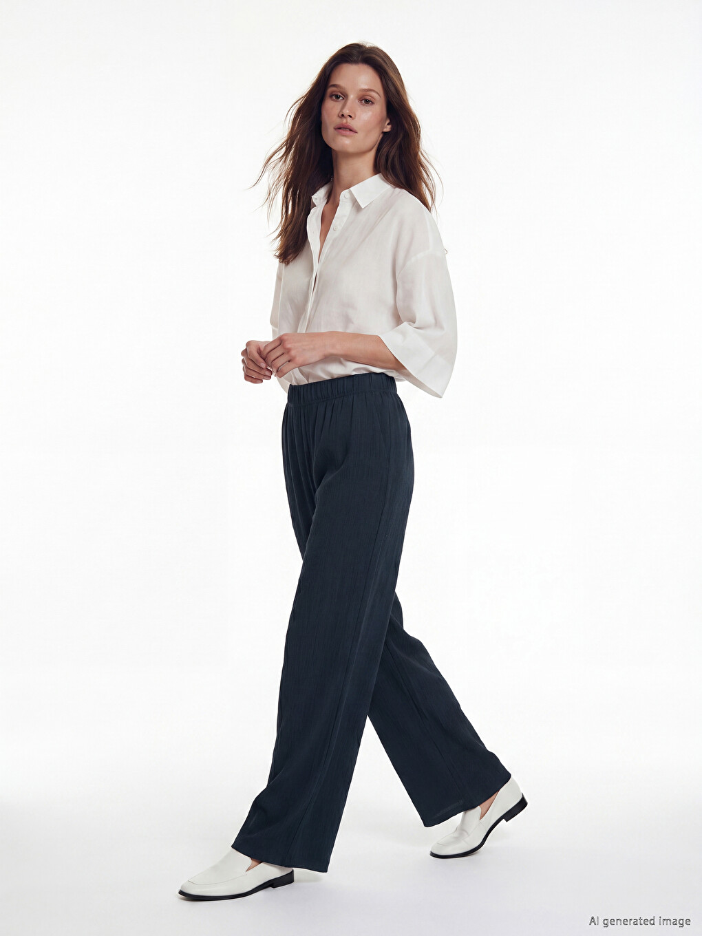 Pantaloni De Trening Bleumarin Femeie