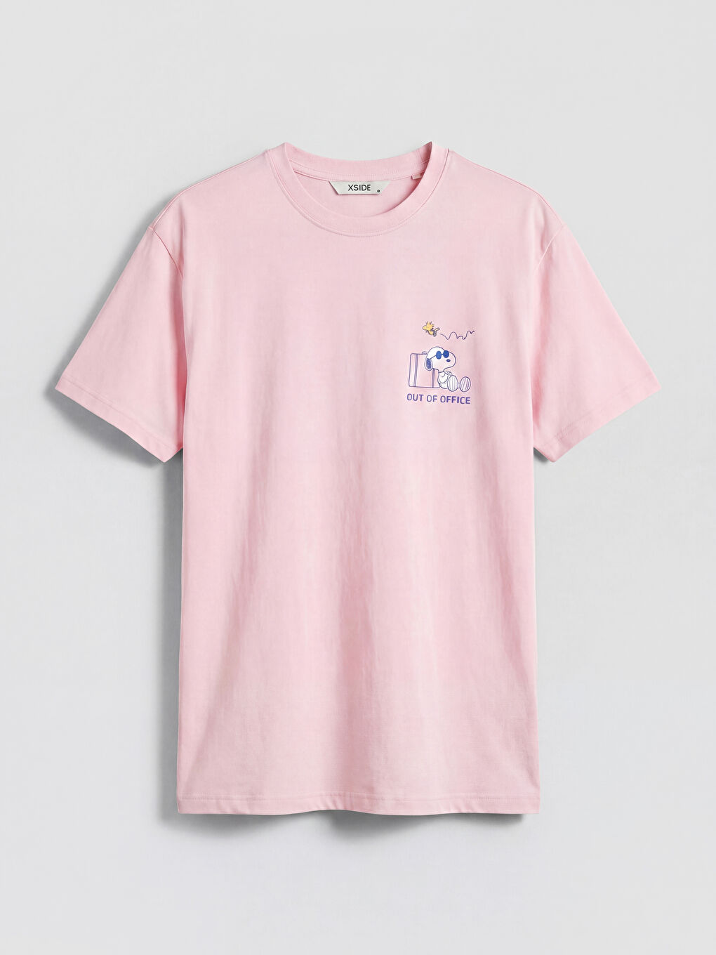 Pembe Bisiklet Yaka Snoopy Baskılı Kadın Tişört