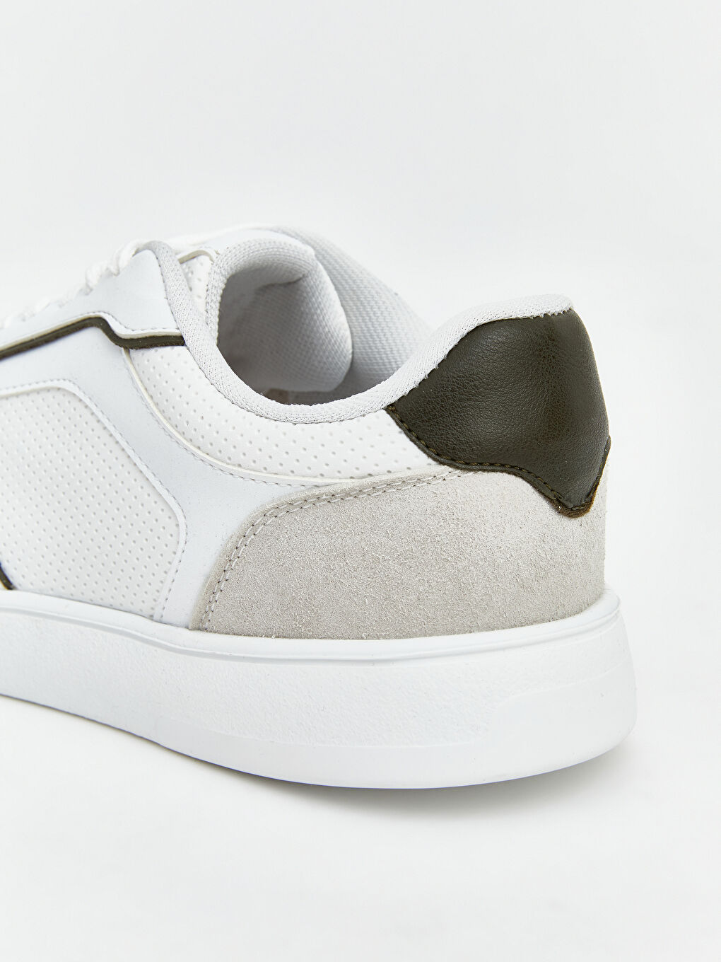 Beyaz Bağcıklı Erkek Spor Ayakkabı-4