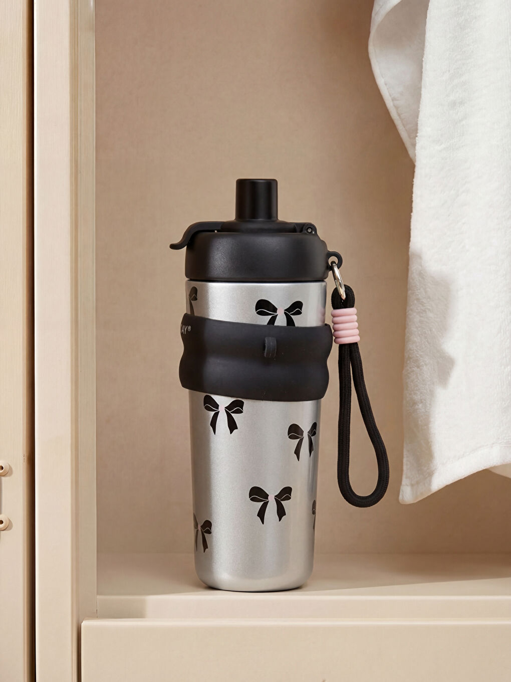 Çiçek Desenli Çelik Suluk 720 ml