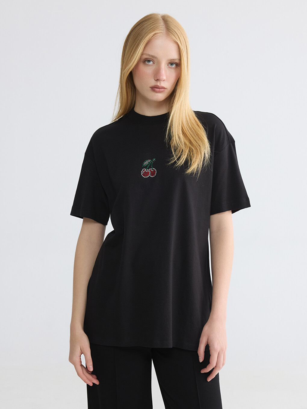 Embroidered 100% Cotton Women's T-shirt