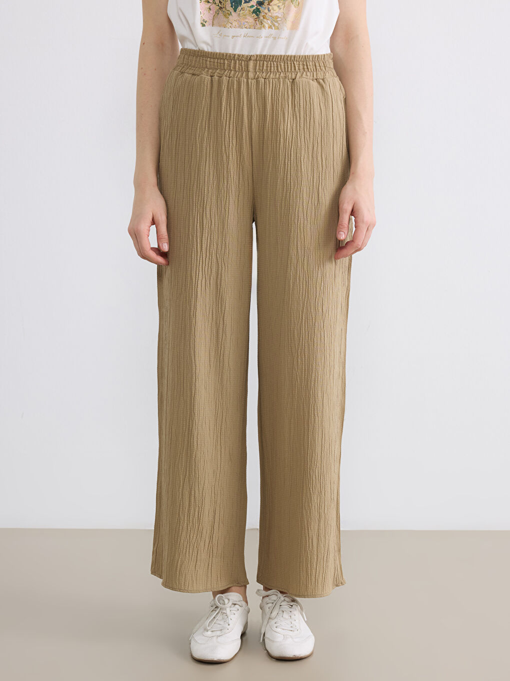 Woman BROWN Trousers-1