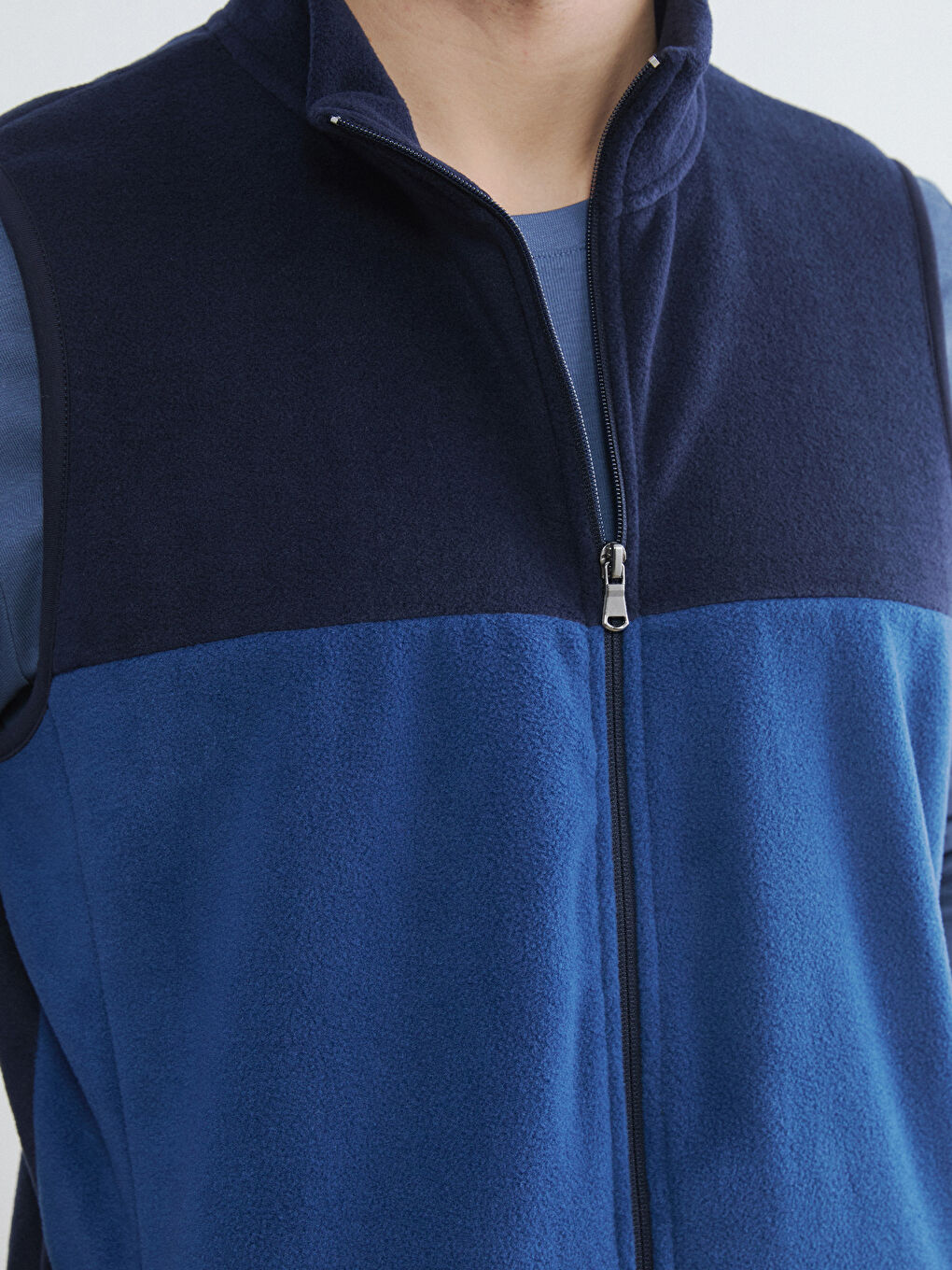 Lacivert Standart Fit Dik Yaka Erkek Polar Yelek-2