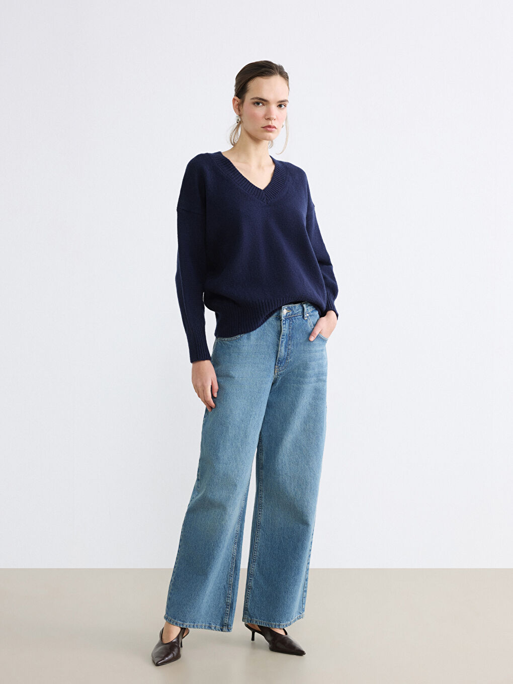 Lacivert V Yaka Oversize Kadın Triko Kazak	-1