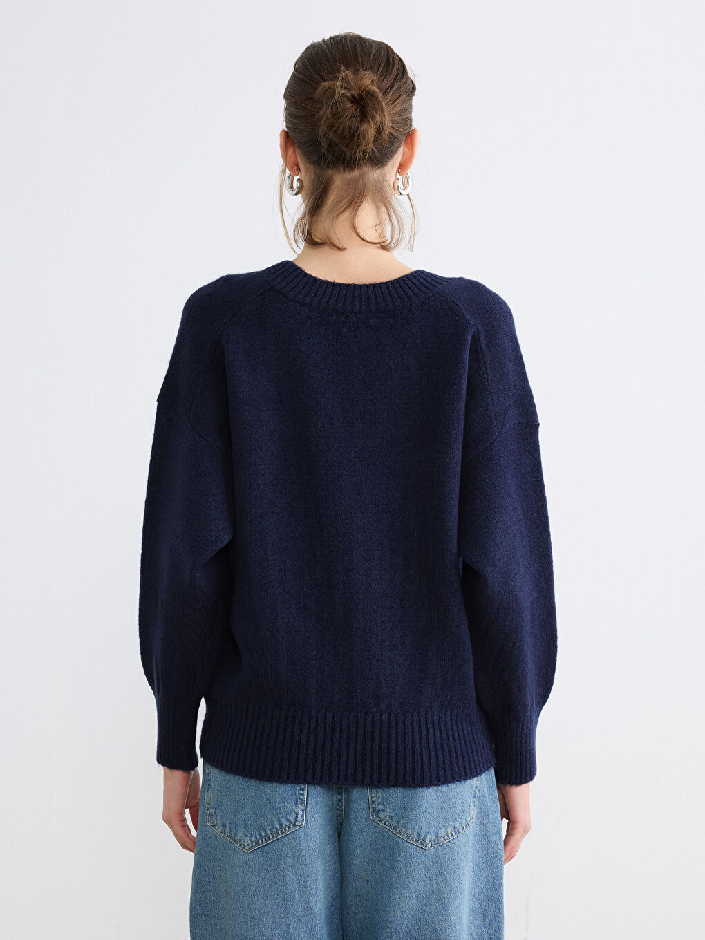 Lacivert V Yaka Oversize Kadın Triko Kazak	-3