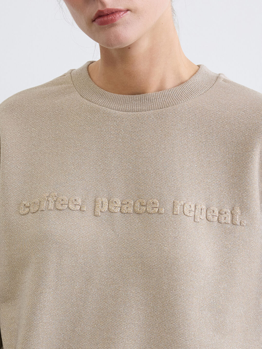 Bej Bisiklet Yaka Baskılı Kadın Kalın Sweatshirt-2