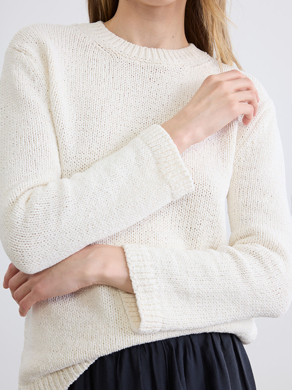 Ekru Regular Fit Bisiklet Yaka Kadın Triko Kazak-2