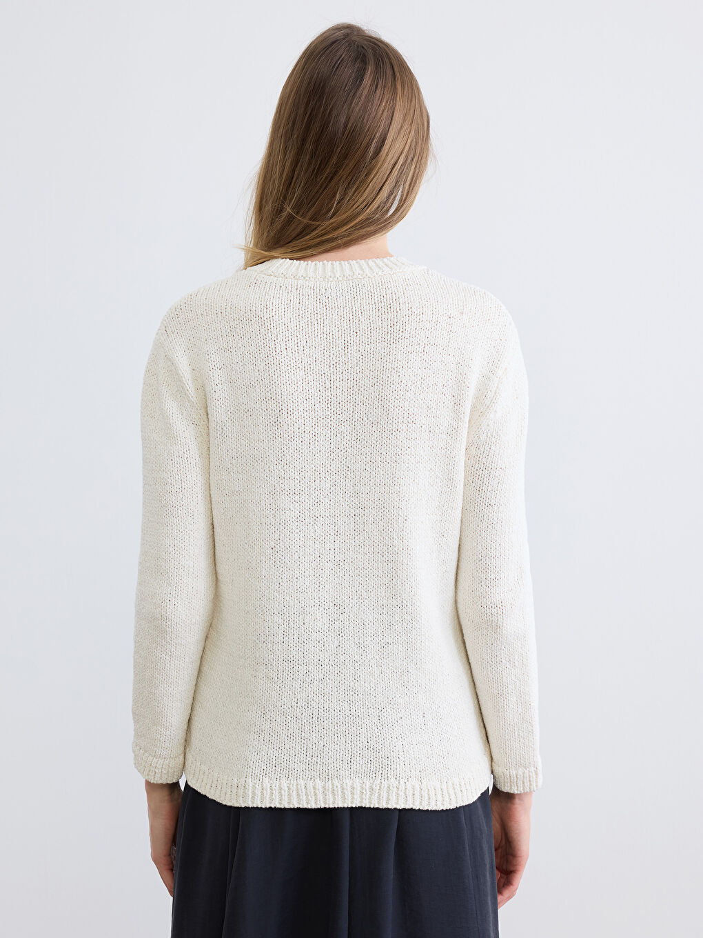 Ekru Regular Fit Bisiklet Yaka Kadın Triko Kazak-3