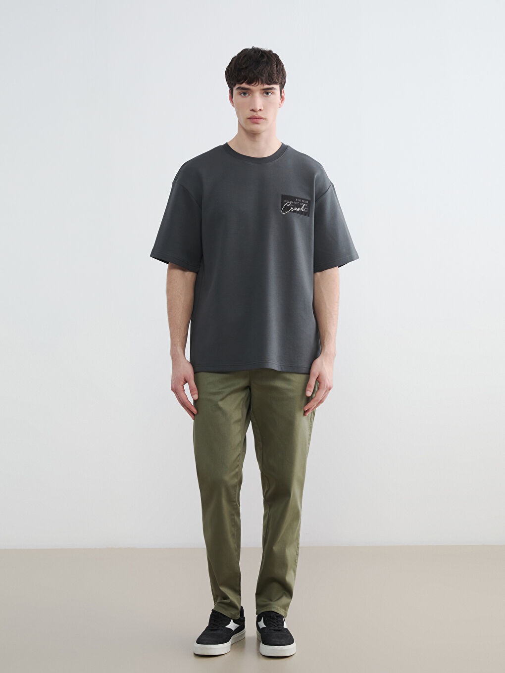 Antrasit Loose Fit NYC Baskılı Erkek Tişört-1