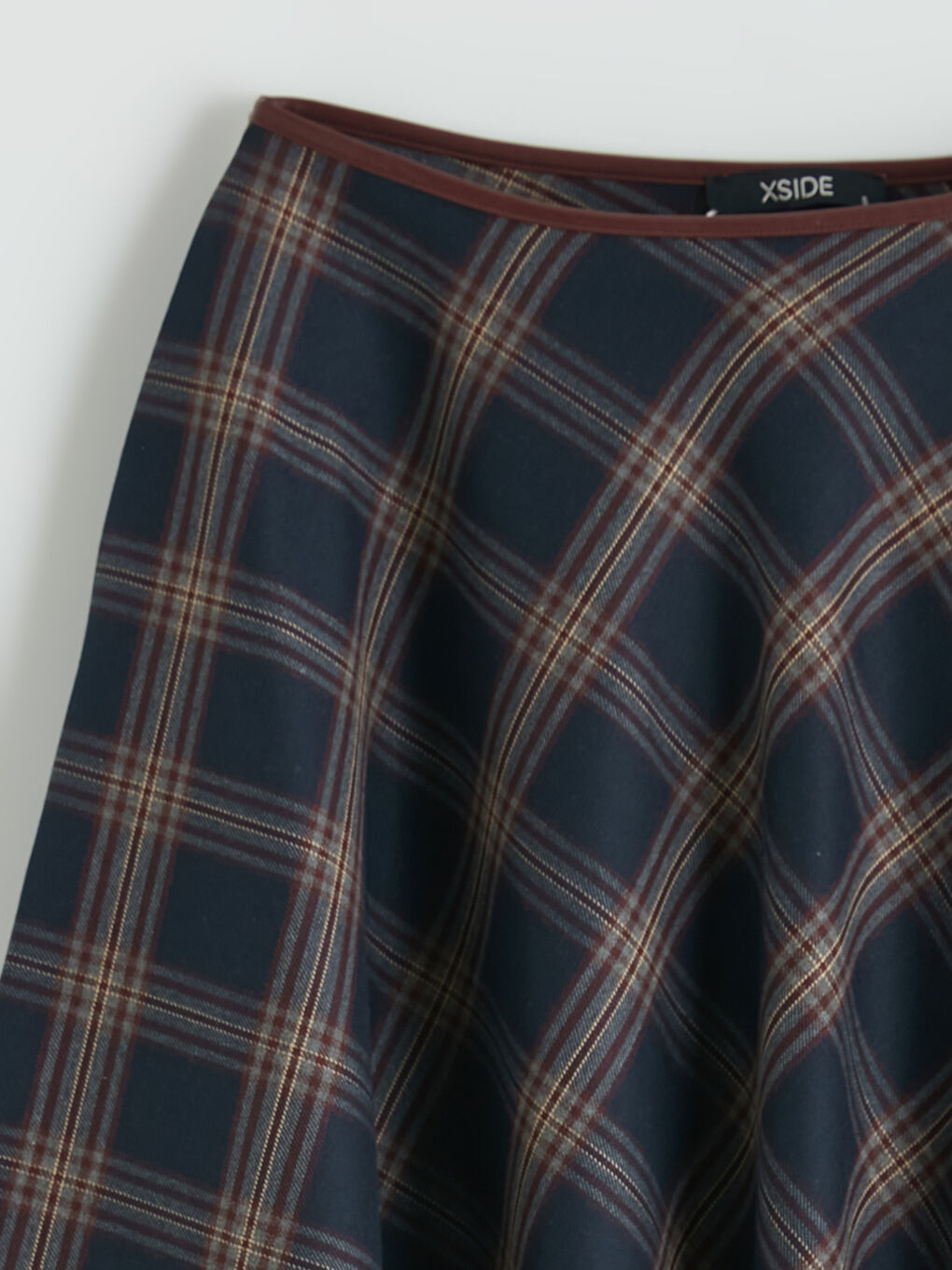 Lacivert Beli Lastikli Ekose Kloş Etek-1