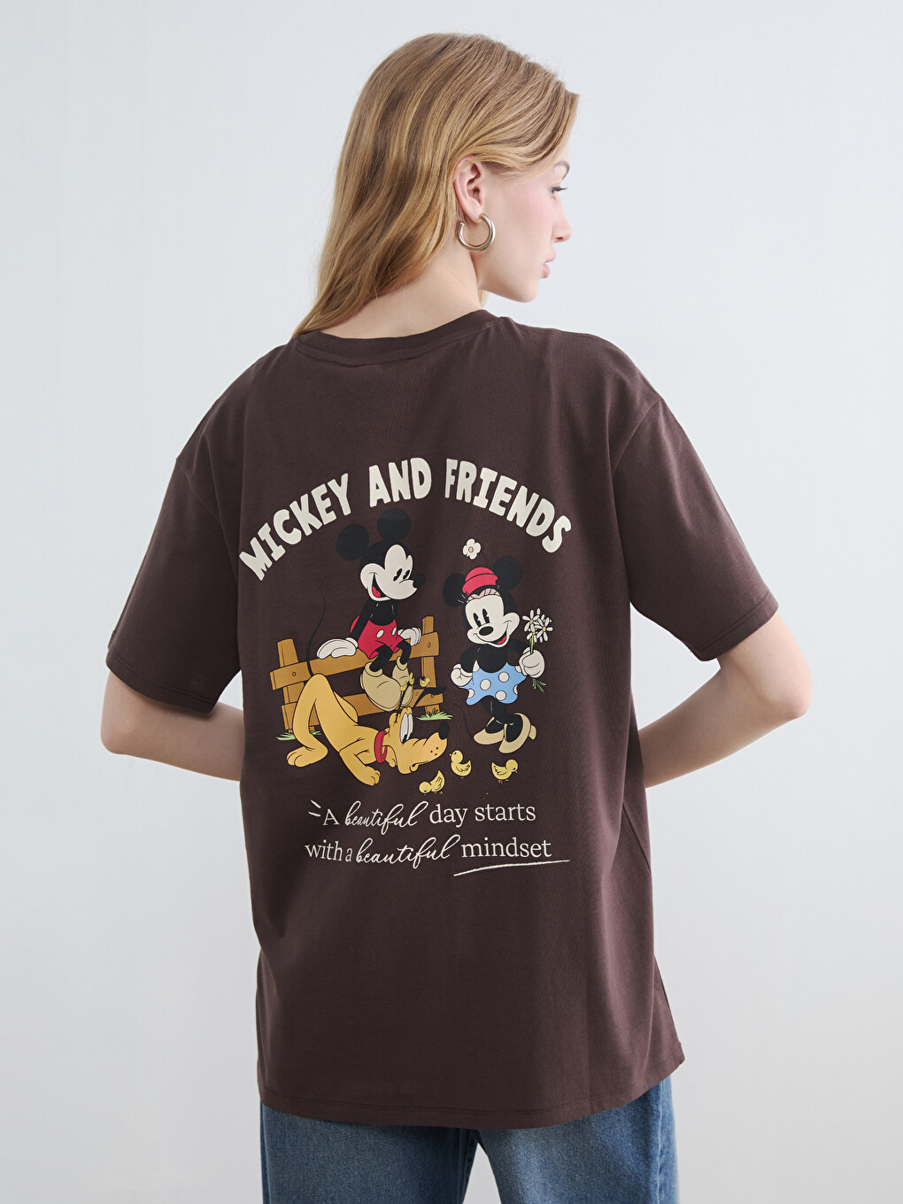 Woman Brown T-shirt